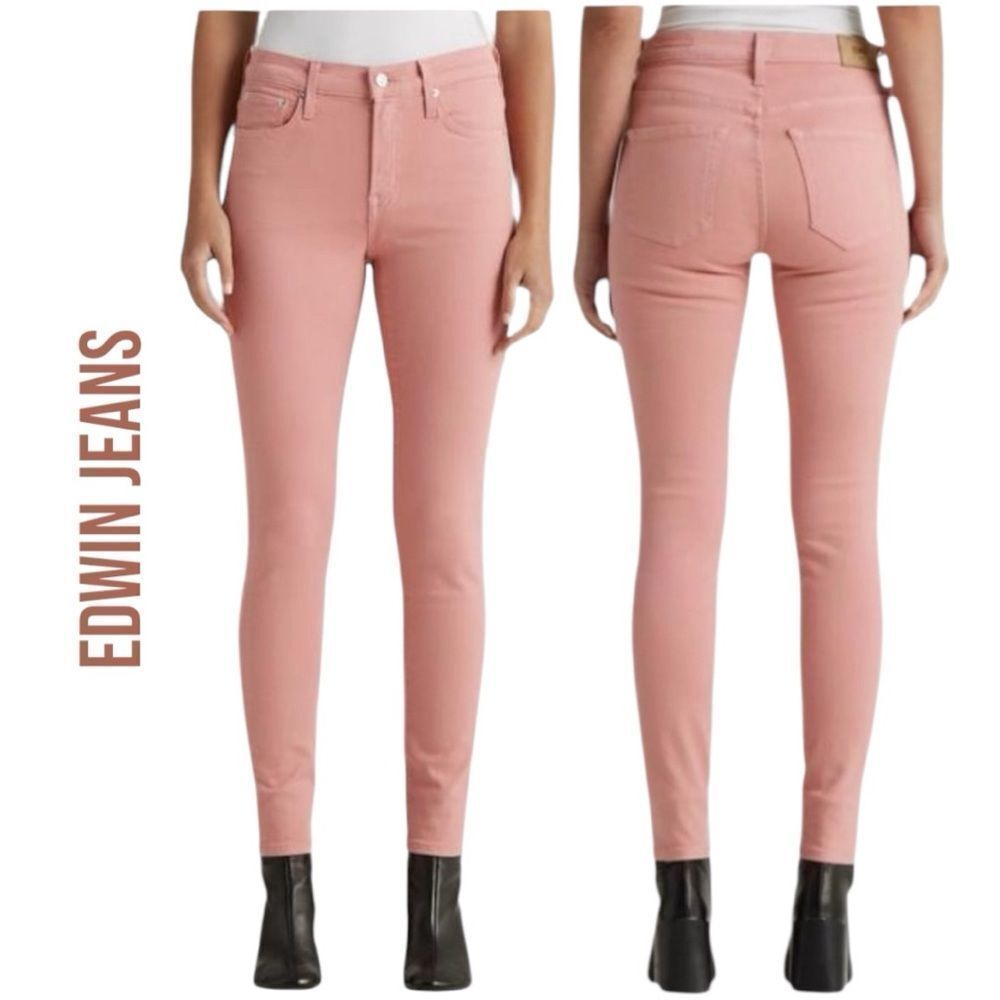 EDWIN ANTHROPOLOGIE Women’s Pixie 9” Jeans in the Size 25 in Petal Pink Color